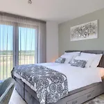 Bella By Interhome * ברטוניגלה