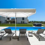 Bella By Interhome * Brtonigla