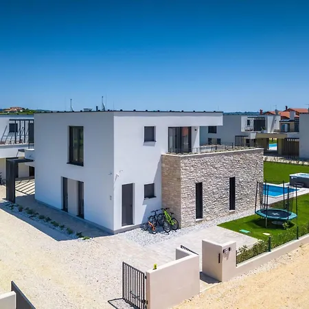 Bella By Interhome Brtonigla