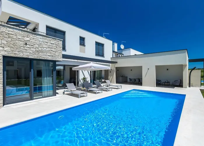 Villa Bella By Interhome